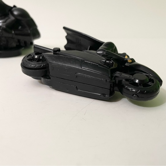 Lot of 3 Batman Toys Action Figures Vehicles - Picture 10 of 14